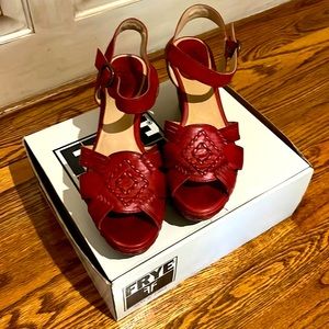 Frye Carlie Huarache Ankle